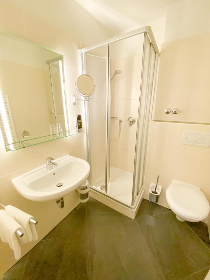 Hotel Wikingerhof Kropp Extérieur photo